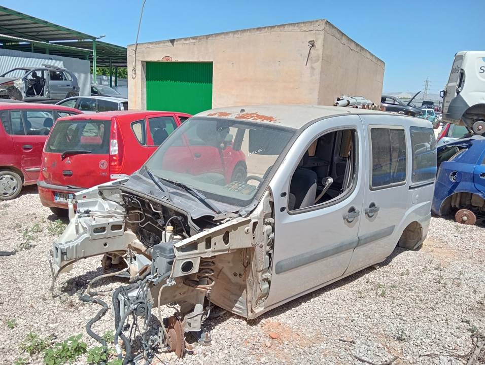 Imagen del vehículo FIAT DOBLO (119)