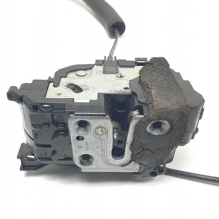 CERRADURA PUERTA TRASERA DERECHA - 325000003R - RENAULT - LAGUNA III