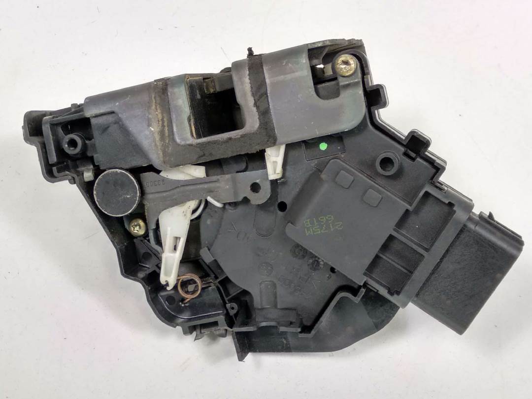 CERRADURA PUERTA DELANTERA DERECHA - 3M5AR21812AJ - FORD - FOCUS SPORTBREAK (CAP)
