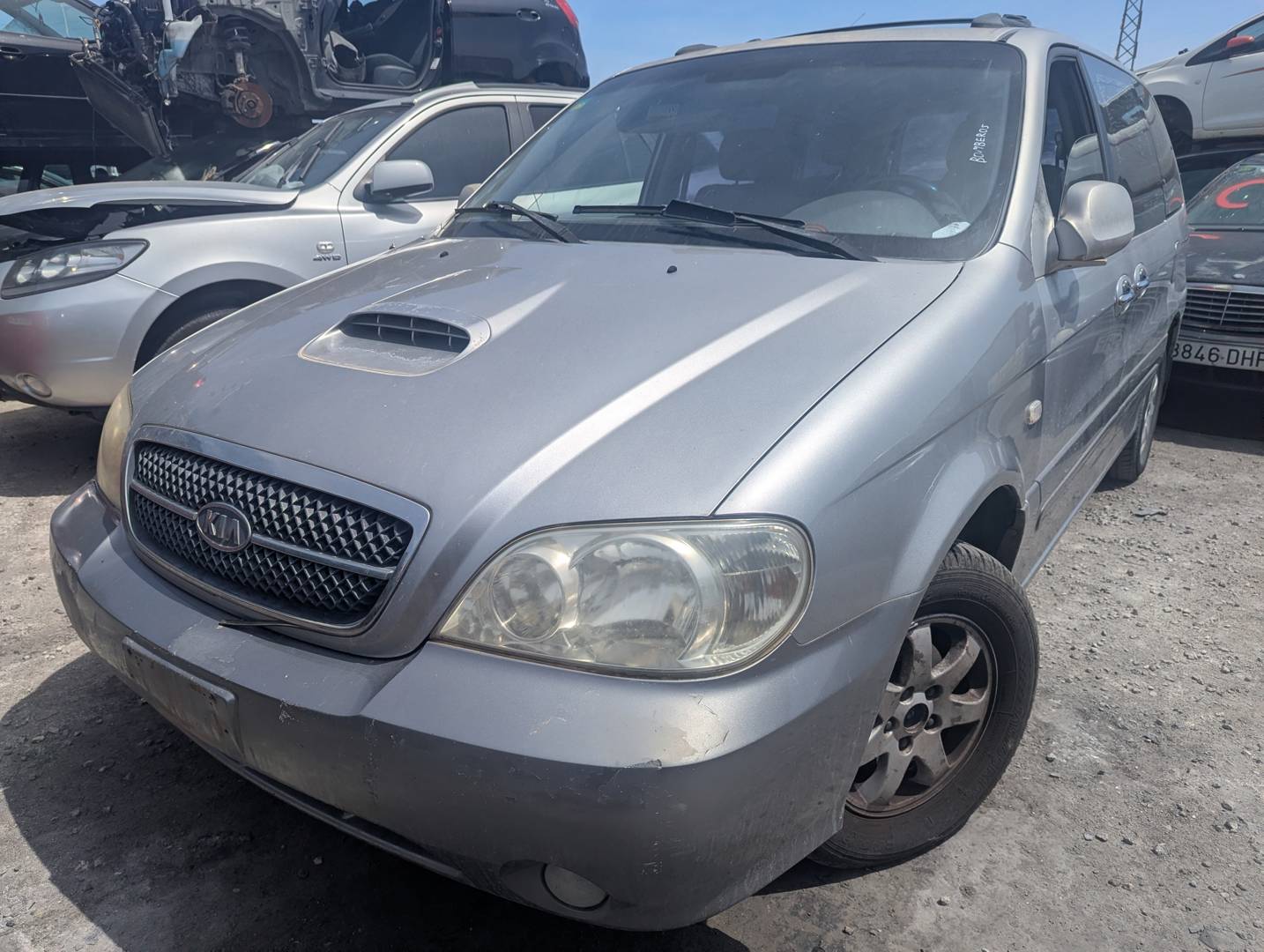 KIA CARNIVAL II (2001 - 2006)