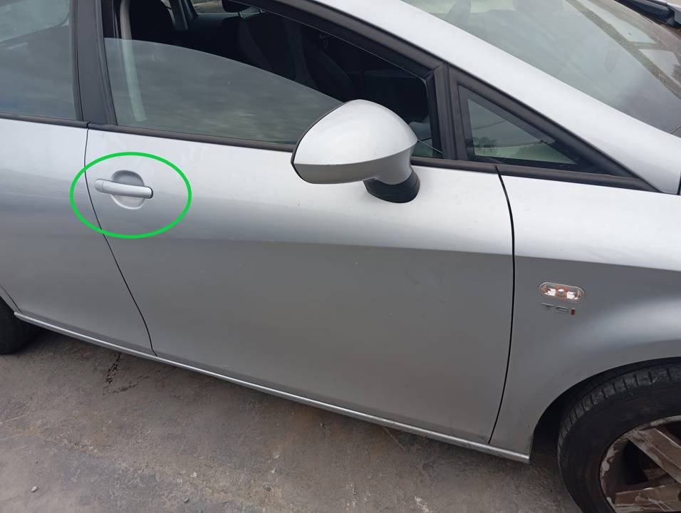 MANETA EXTERIOR DELANTERA DERECHA