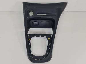 TIRADOR CAPOT 969129343R RENAULT CAPTUR (J5AL) Autodesguaces Alicante