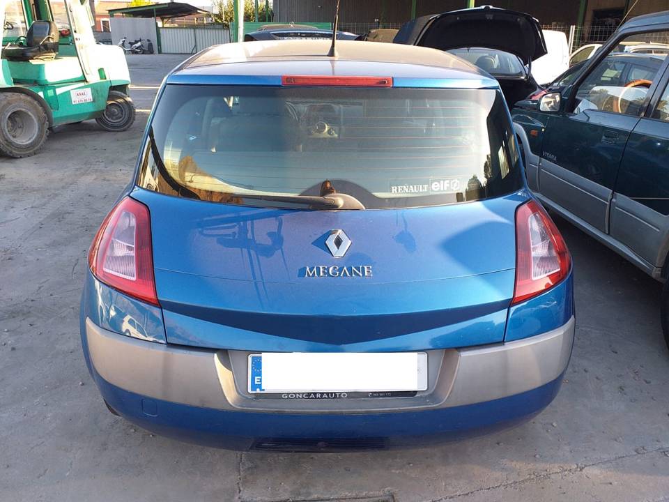 Imagen del vehículo RENAULT MEGANE II BERLINA 5P