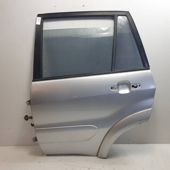 PUERTA TRASERA IZQUIERDA TOYOTA RAV4 Autodesguaces Alicante