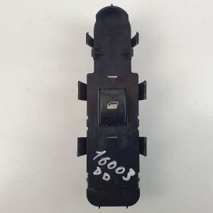 MANDO ELEVALUNAS DELANTERO DERECHO 96548606 PEUGEOT 207 Autodesguaces Alicante