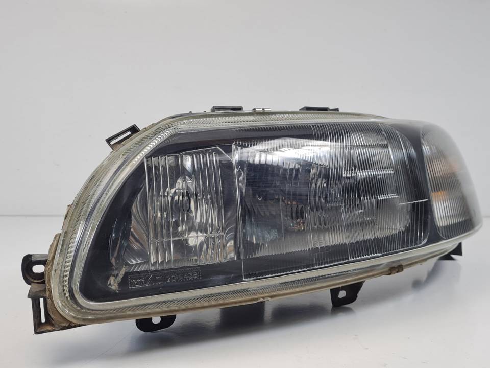 FARO IZQUIERDO 20A434B VOLVO V70 FAMILIAR Autodesguaces Alicante