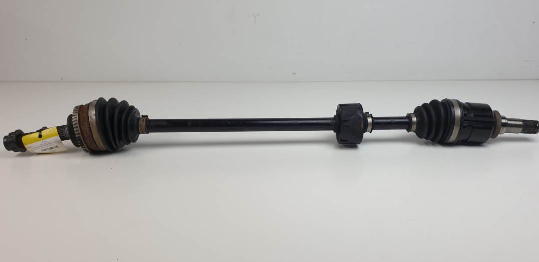TRANSMISION DELANTERA DERECHA - TOYOTA - YARIS (NCP1/NLP1/SCP1)