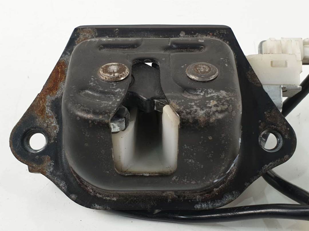 CERRADURA MALETERO / PORTON - NISSAN - PRIMERA TRAV. (WP11)