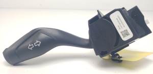MANDO INTERMITENTES AV6T13335AB FORD FOCUS LIM. (CB8) Autodesguaces Alicante