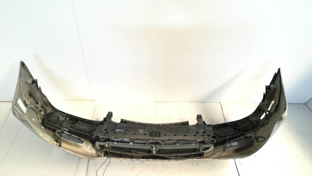 PARAGOLPES DELANTERO