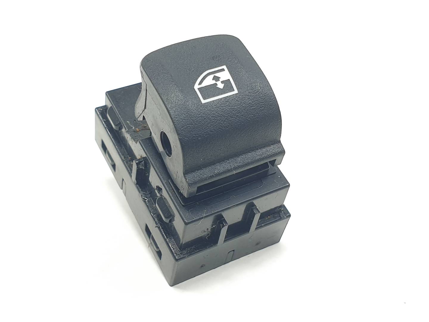 MANDO ELEVALUNAS TRASERO DERECHO - 7950756 - BMW - SERIE 2 GRAN COUPE (F44)