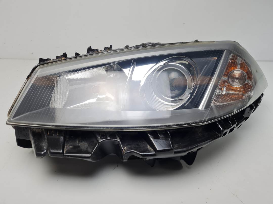 FARO IZQUIERDO - 8200073224H - RENAULT - MEGANE II BERLINA 5P