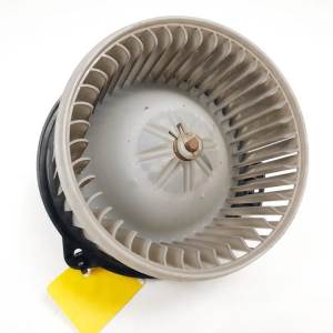 VENTILADOR CALEFACCION 1940000821 TOYOTA YARIS (NCP1/NLP1/SCP1) Autodesguaces Alicante