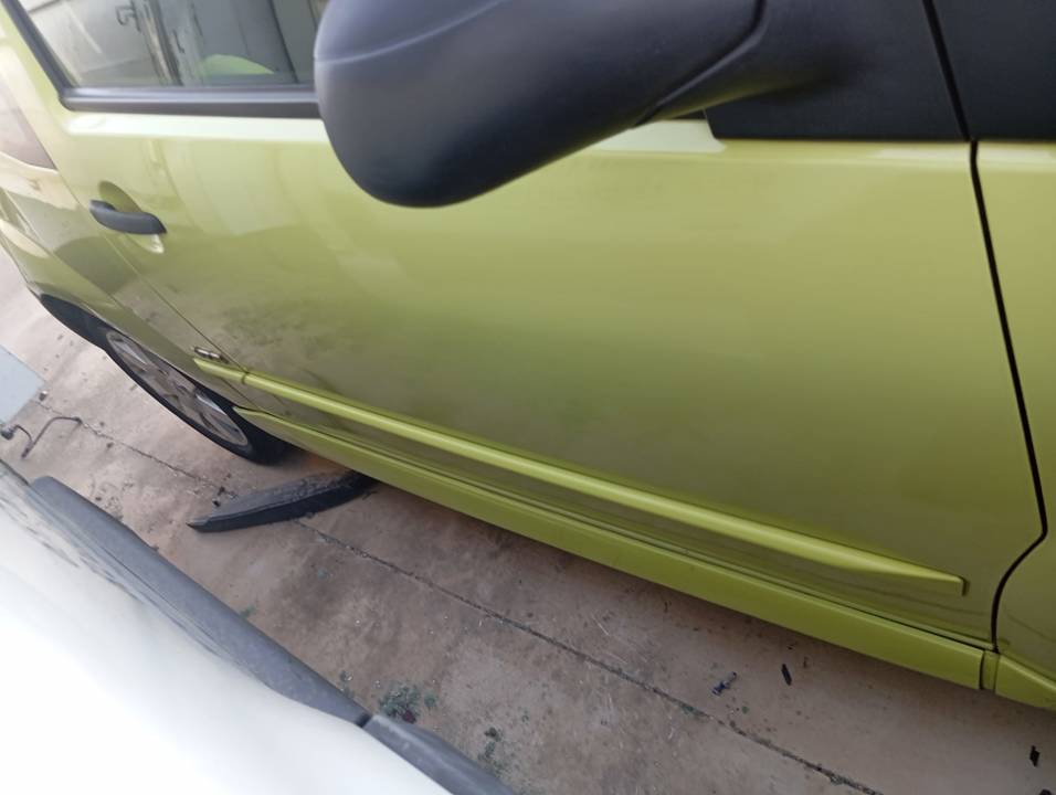 CERRADURA PUERTA DELANTERA DERECHA
