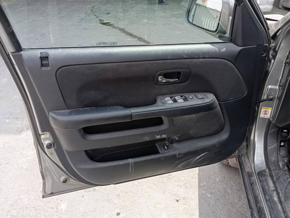 ELEVALUNAS DELANTERO IZQUIERDO