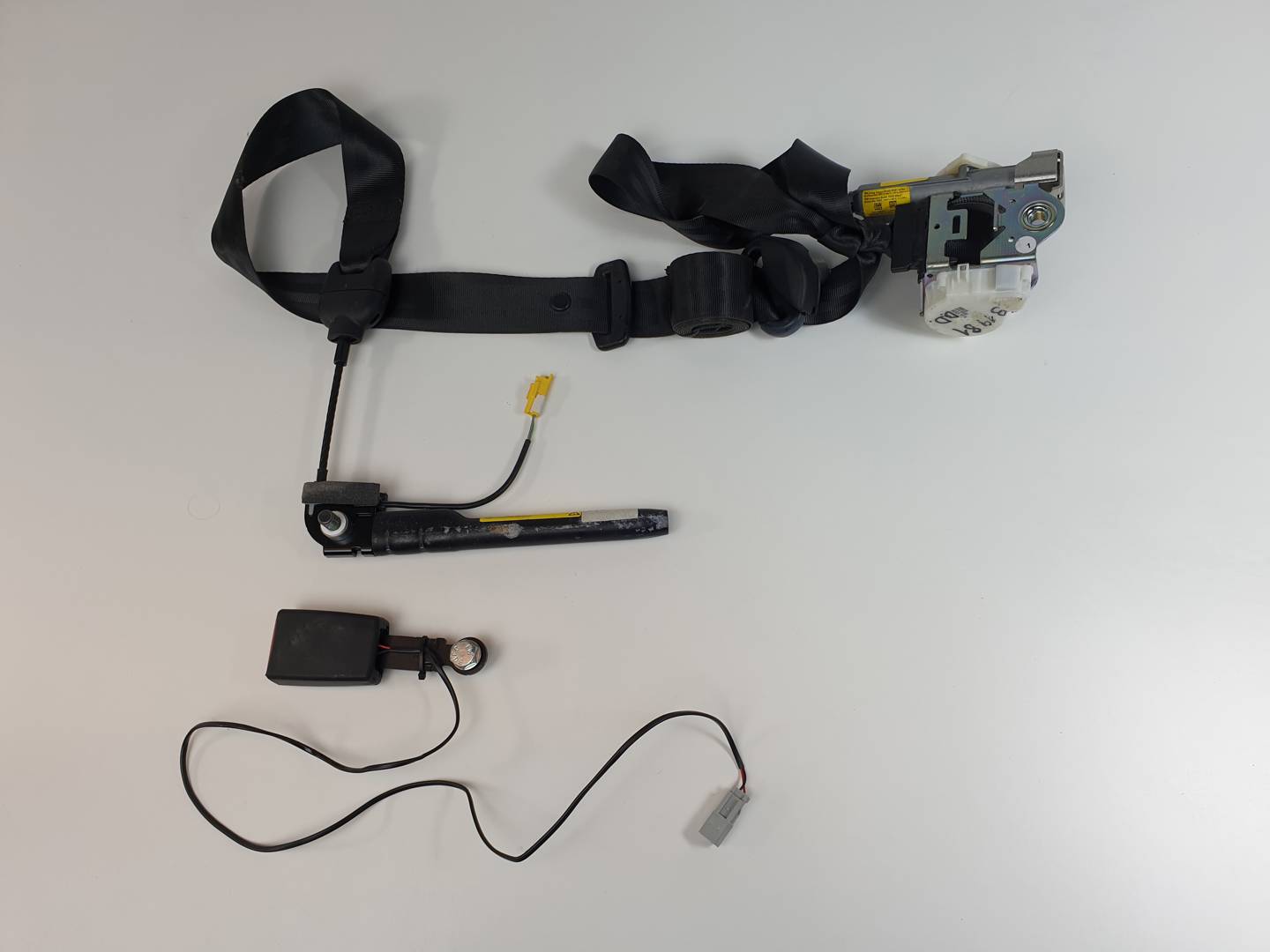 Ceinture de sécurité avant droite - 07355197590 - FORD - KA (CCU)