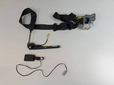 CINTURON SEGURIDAD DELANTERO DERECHO 07355197590 FORD KA (CCU) Autodesguaces Alicante