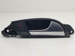 MANETA INTERIOR TRASERA DERECHA 4L0837020 AUDI Q7 (4L) Autodesguaces Alicante