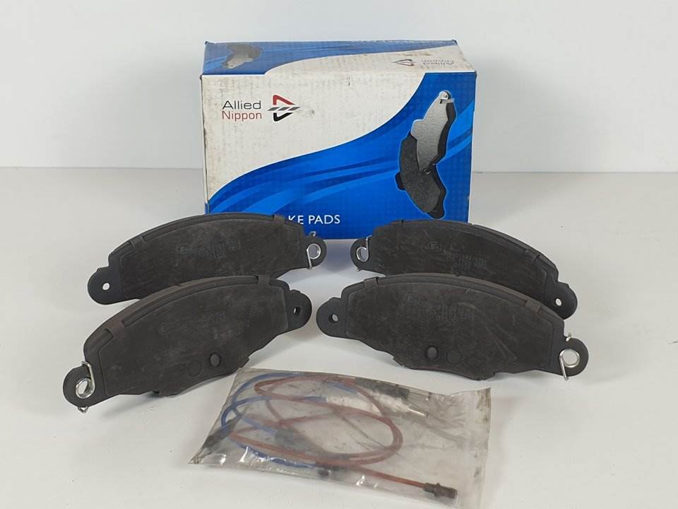 PASTILLAS DE FRENO - ADB01526 - PEUGEOT - 406 COUPE (S1/S2)