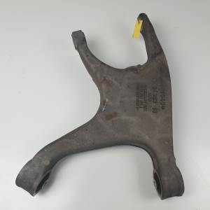 BRAZO SUSPENSION INFERIOR TRASERO IZQUIERDO 8K0505311J AUDI A4 BER. (B8) Autodesguaces Alicante