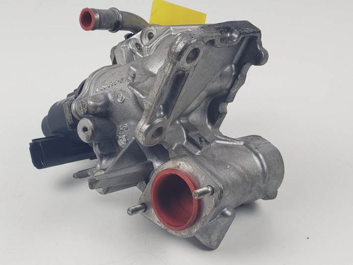VALVULA EGR H8200836385 RENAULT MEGANE III COUPE Autodesguaces Alicante