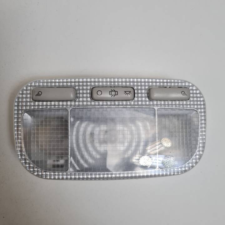 LUZ INTERIOR 9680719880 PEUGEOT 5008 (T87) Autodesguaces Alicante