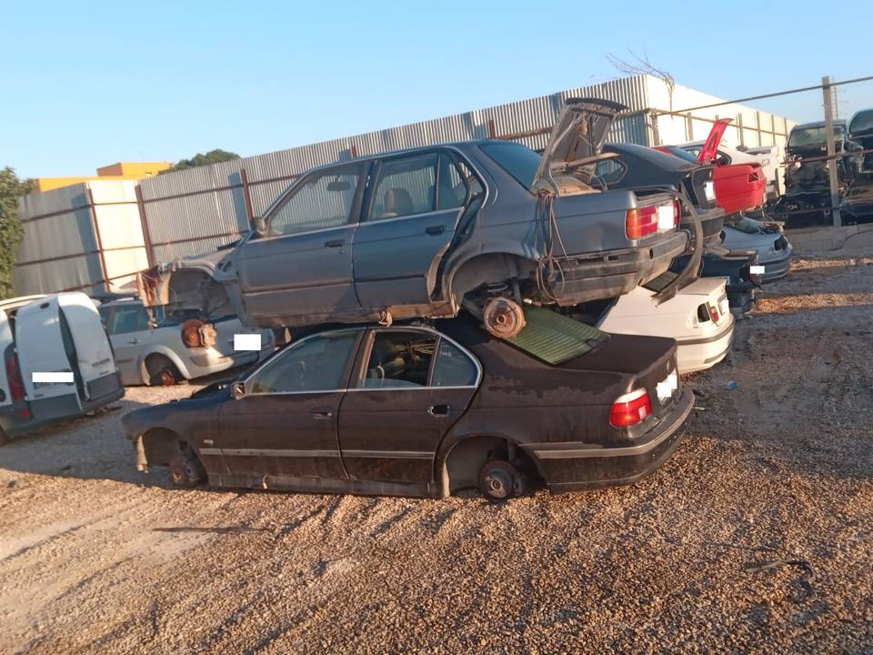 Imagen del vehículo BMW SERIE 3 BERLINA (E30)
