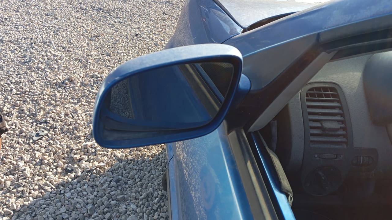 RETROVISOR IZQUIERDO