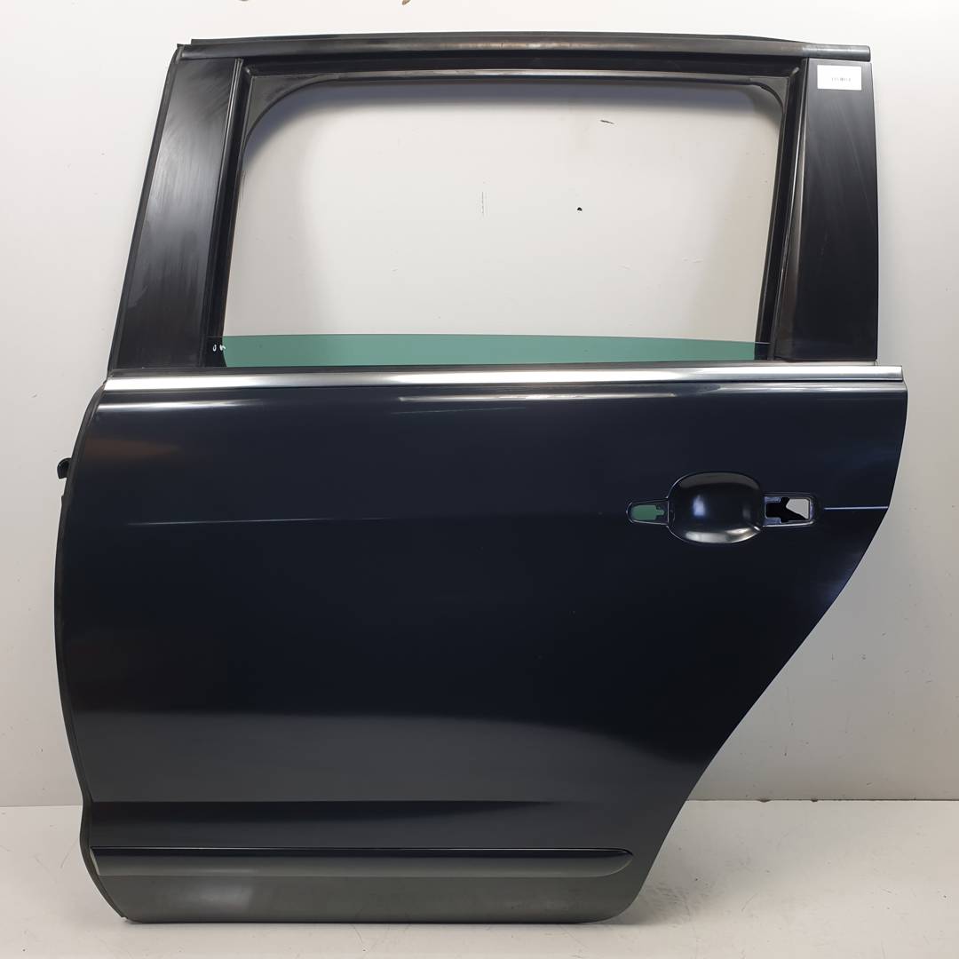 PUERTA TRASERA IZQUIERDA - PEUGEOT - 5008 (T87)