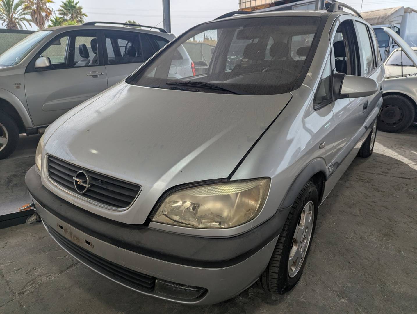 OPEL ZAFIRA A (1999 - 2005)