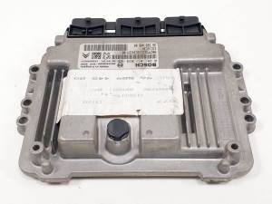 CENTRALITA MOTOR UCE 9658944580 CITROEN C4 BERLINA Autodesguaces Alicante