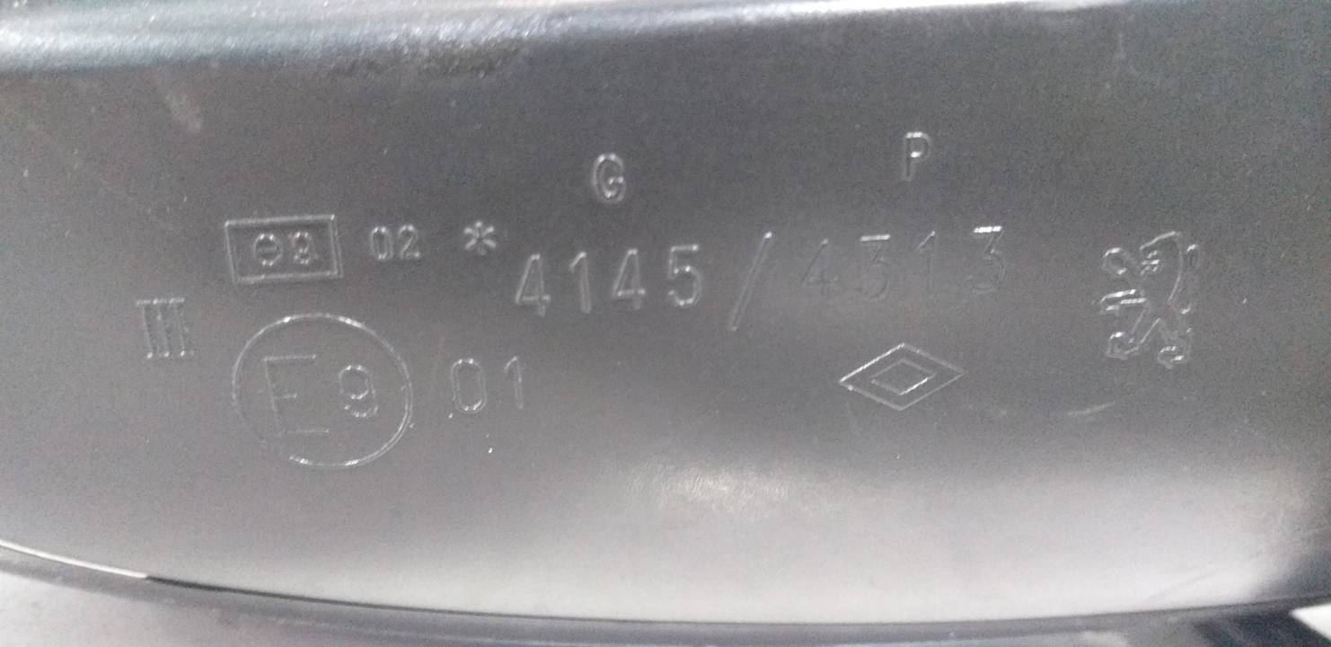 RETROVISOR IZQUIERDO