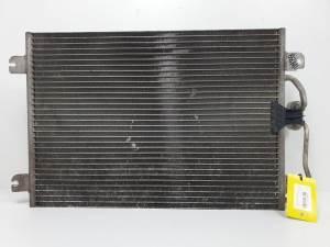 CONDENSADOR / RADIADOR AIRE ACONDICIONADO 8200029471C RENAULT MEGANE I FASE 2 BERLINA (BA0) Autodesguaces Alic