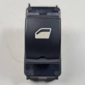 MANDO ELEVALUNAS TRASERO DERECHO 98044803ZD CITROEN C5 AIRCROSS Autodesguaces Alicante