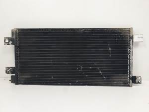 CONDENSADOR / RADIADOR AIRE ACONDICIONADO JEEP COMPASS Autodesguaces Alicante