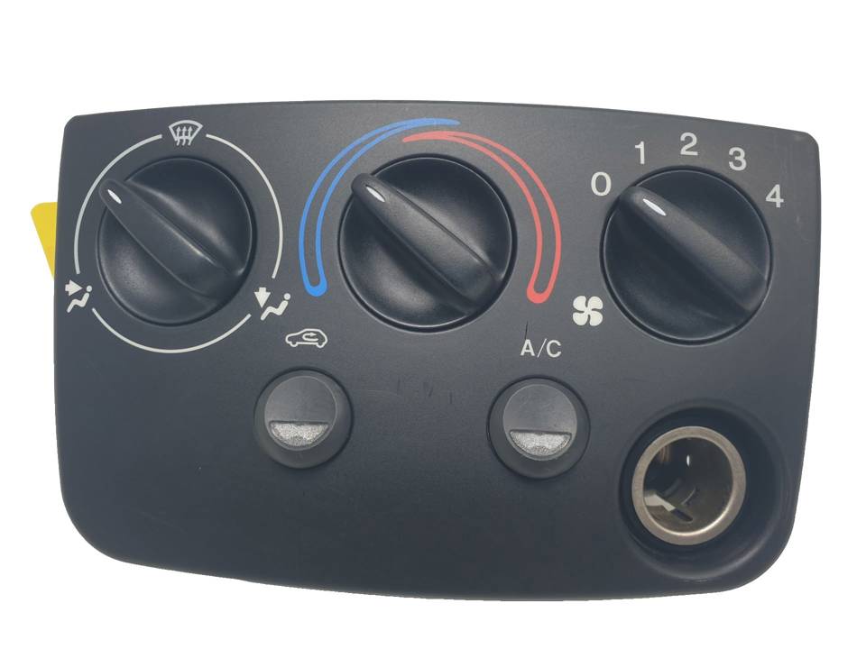 MANDO CALEFACCION / AIRE ACONDICIONADO XS6H19A522AA FORD FIESTA BERLINA (DX) Autodesguaces Alicante