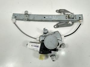 ELEVALUNAS TRASERO DERECHO 82730JG00A NISSAN X-TRAIL (T31) Autodesguaces Alicante