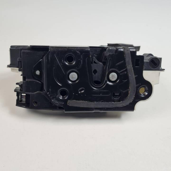 CERRADURA PUERTA DELANTERA DERECHA 5K1837016 VOLKSWAGEN GOLF VI (5K1) Autodesguaces Alicante