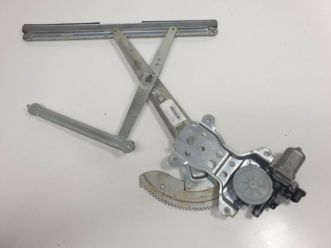 ELEVALUNAS DELANTERO IZQUIERDO - 8353063J01 - OPEL - AGILA B