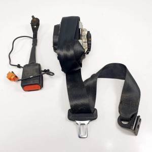 CINTURON SEGURIDAD TRASERO HK83611B68AB8PVJ LAND ROVER RANGE ROVER VELAR Autodesguaces Alicante