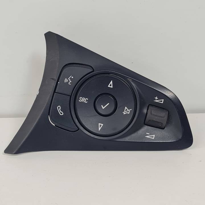 MANDO VOLANTE 39172789 OPEL CORSA F Autodesguaces Alicante