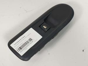 MANDO ELEVALUNAS DELANTERO DERECHO 96565184XT PEUGEOT 308 (T7) Autodesguaces Alicante