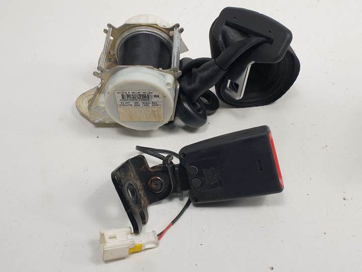 CINTURON SEGURIDAD TRASERO DERECHO 01560967620 ALFA ROMEO GIULIETTA (191) Autodesguaces Alicante