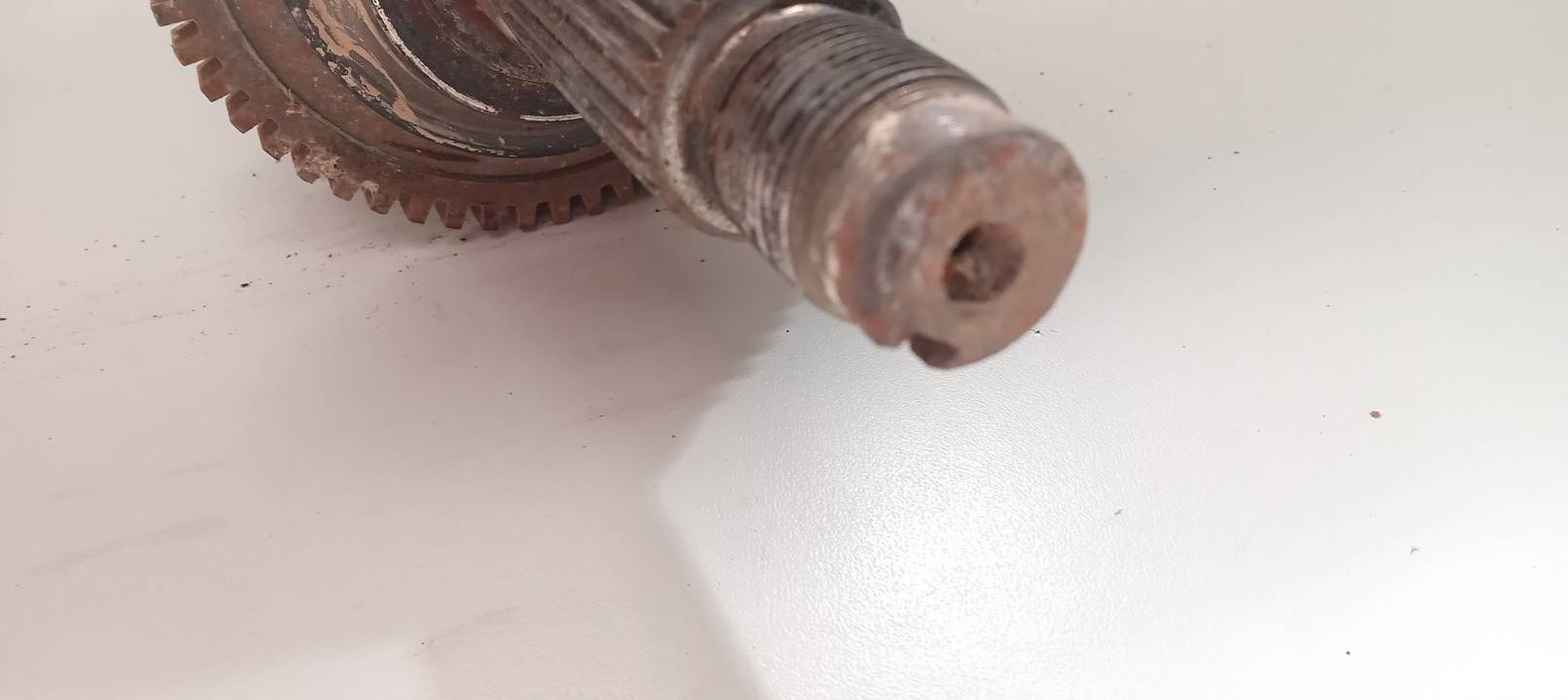 TRANSMISION DELANTERA IZQUIERDA