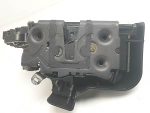 CERRADURA PUERTA TRASERA DERECHA 3M5AR26412EP FORD FOCUS C-MAX (CAP) Autodesguaces Alicante