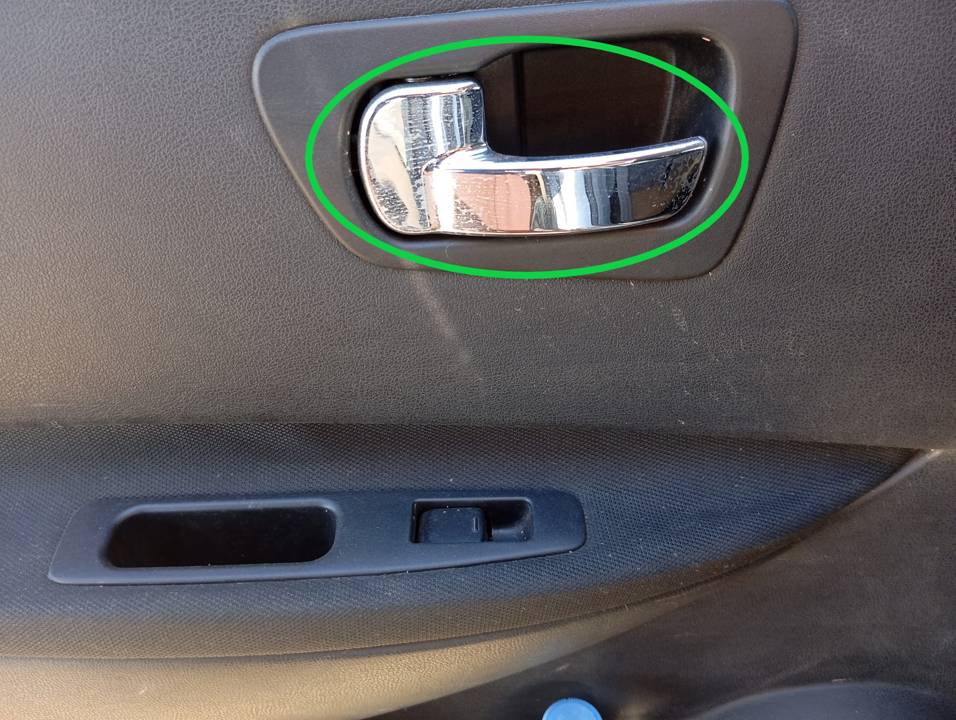 MANETA INTERIOR TRASERA IZQUIERDA