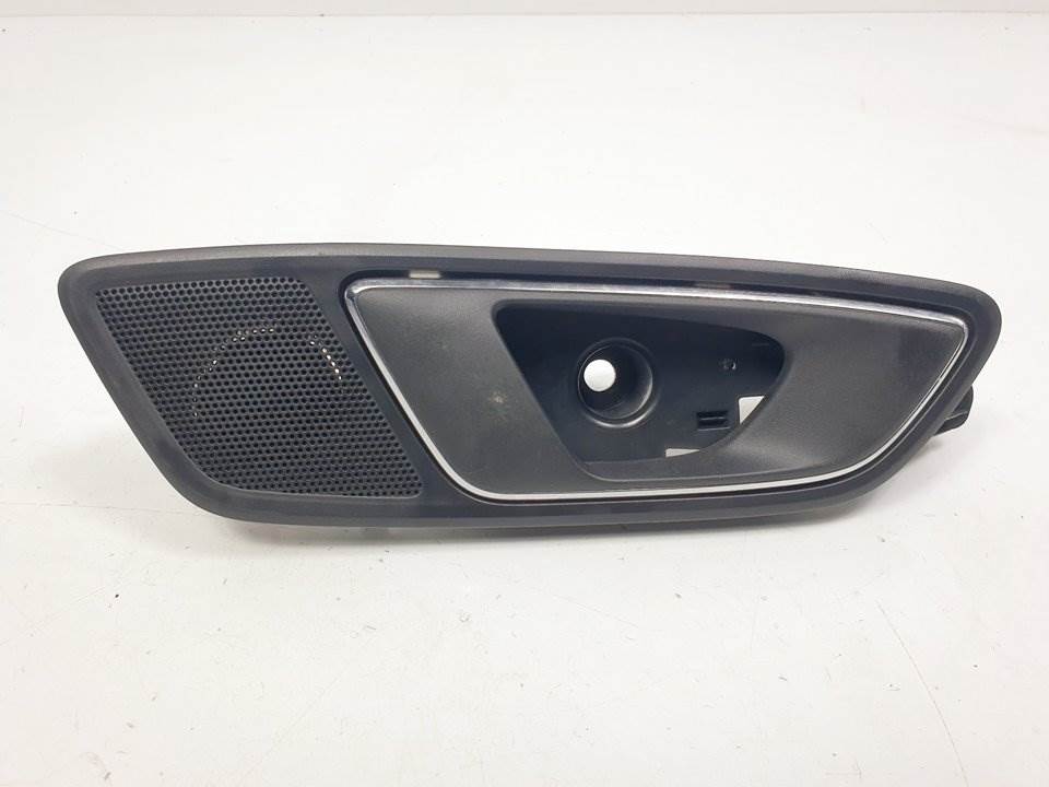 MANETA INTERIOR TRASERA DERECHA - 5F4839114B - SEAT - LEON (5F1)