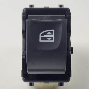 MANDO ELEVALUNAS DELANTERO DERECHO 254218514R DACIA DUSTER II Autodesguaces Alicante