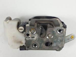 CERRADURA PUERTA TRASERA DERECHA ALFA ROMEO 147 (190) Autodesguaces Alicante