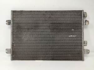CONDENSADOR / RADIADOR AIRE ACONDICIONADO 8200182361 DACIA LOGAN Autodesguaces Alicante